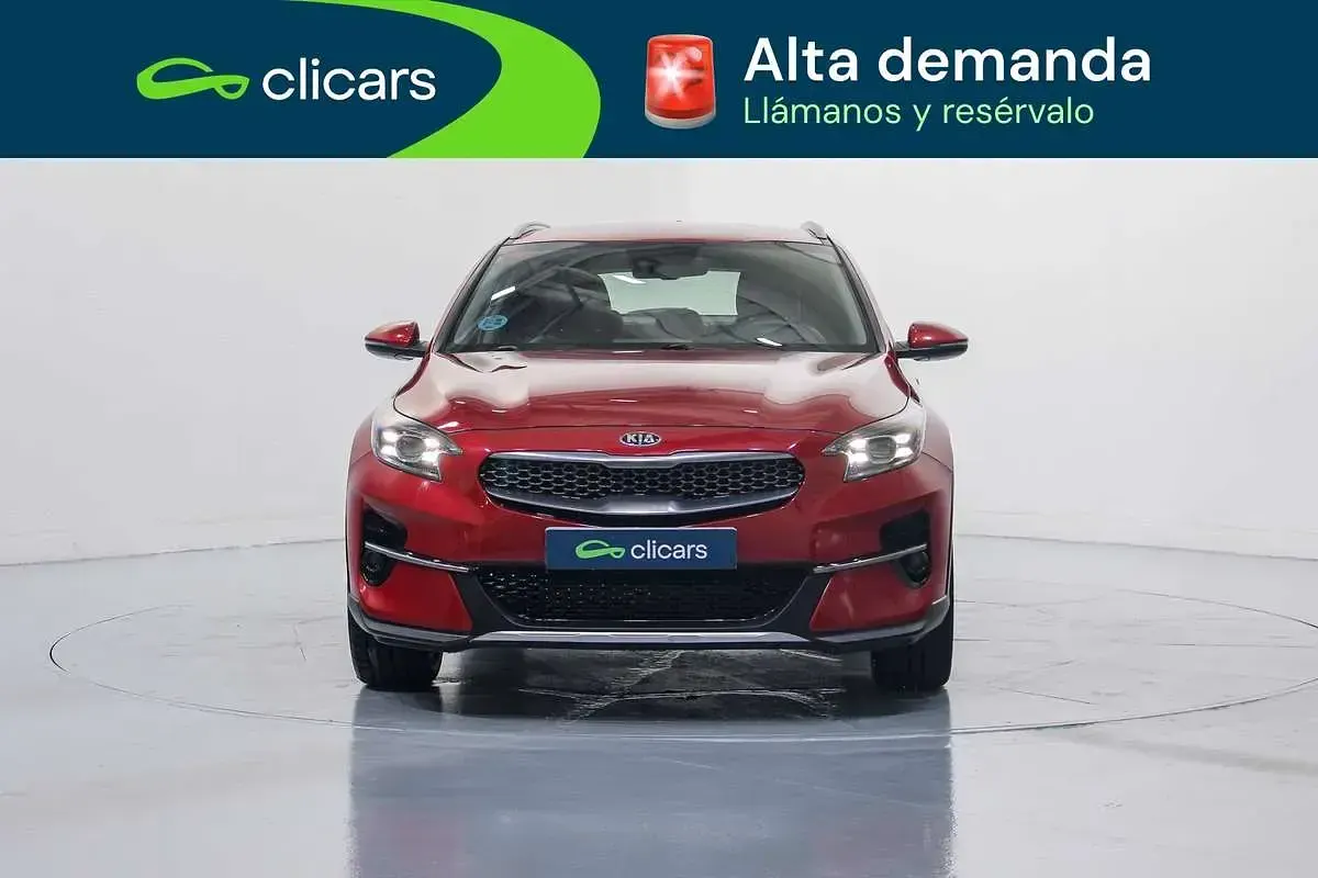 Usado Kia XCeed 120 CV (88 kW) 2019 Rojo SUV