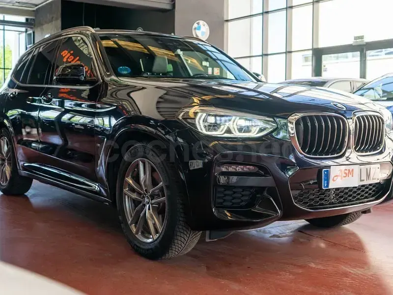Usado BMW X3 Comfort Edition 292 CV (214 kW) 2021 Gris / plata SUV