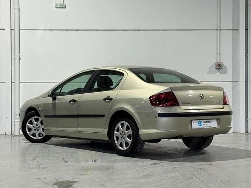 Usado Peugeot 407 136 CV (100 kW) 2006 Gris Berlina