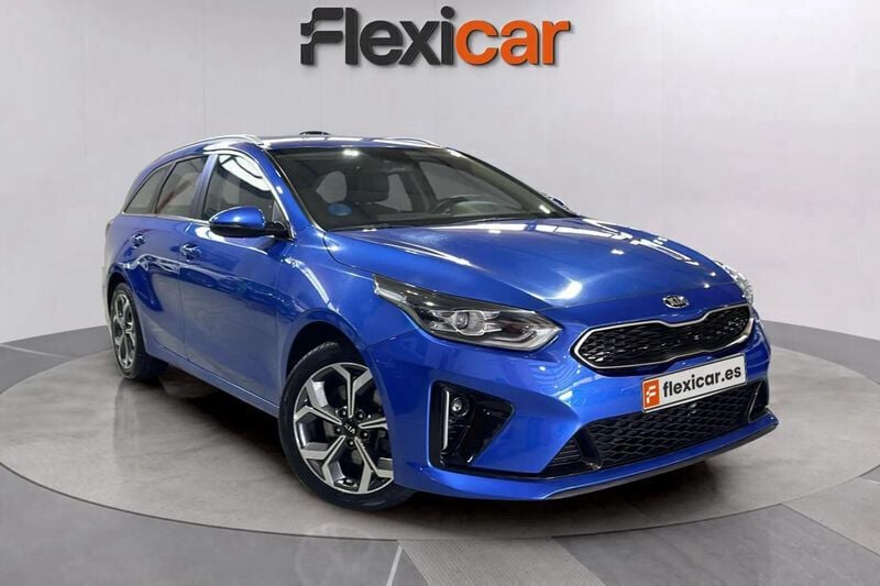 Azul Usado 2021 Kia Ceed GT-Line Familiar | 13.690 € (Buen precio) - Imagen 1/4