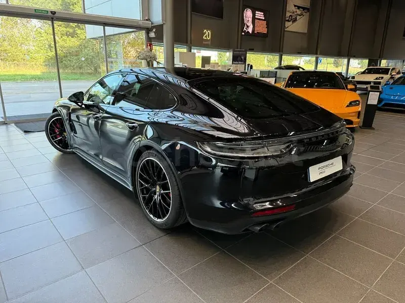 Usado Porsche Panamera GTS 480 CV (353 kW) 2022 Negro Berlina