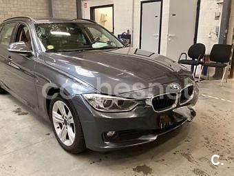 Usado BMW 318 Comfort Edition 143 CV (105 kW) 2014 Gris / plata Familiar