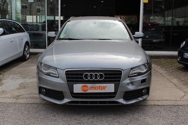 Usado Audi A4 170 CV (125 kW) 2010 Gris Berlina