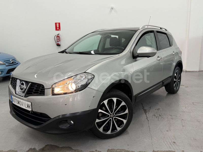 Gris / plata Usado 2014 Nissan Qashqai Tekna SUV | 9990 € (Precio justo) - Imagen 1/4