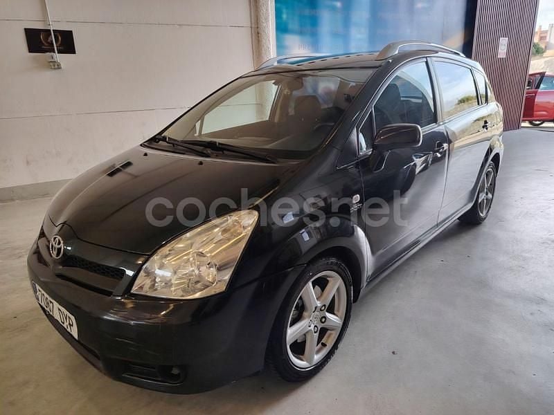 Usado Toyota Corolla Verso Sport 177 CV (130 kW) 2006 Negro Monovolumen