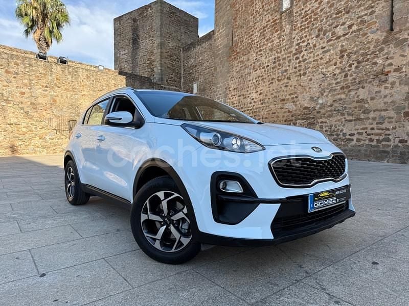 Usado Kia Sportage 136 CV (100 kW) 2022 Blanco SUV