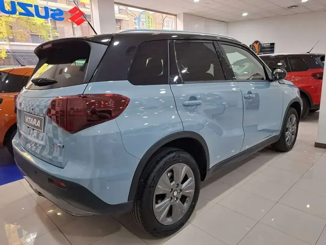 Usado Suzuki Vitara 110 CV (80 kW) 2025 SUV