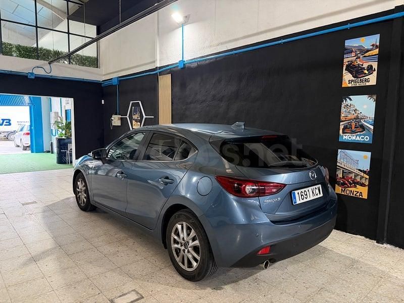 Usado Mazda 3 Luxury 150 CV (110 kW) 2015 Azul Berlina