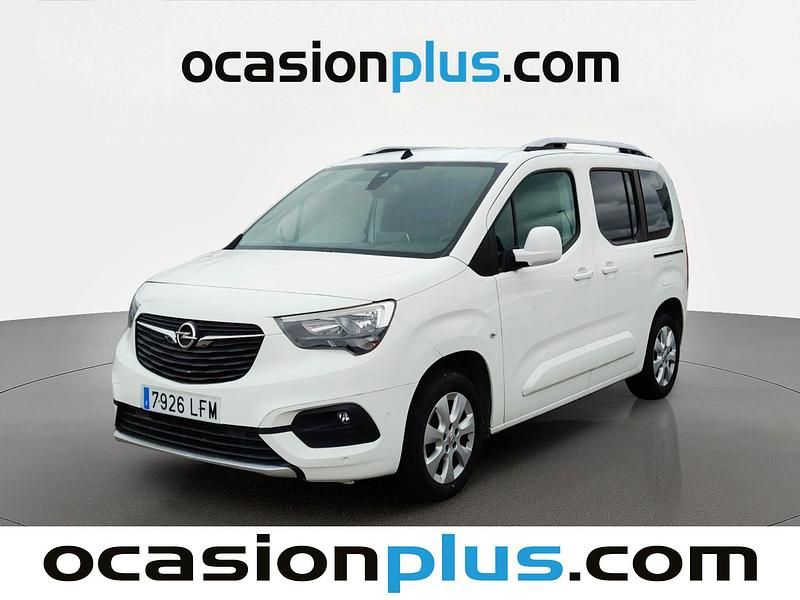 Usado Opel Combo Life Innovation 131 HP (96 kW) 2020 Branco