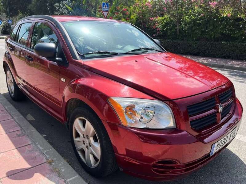 Granate Usado 2007 Dodge Caliber SXT SUV | 4490 € (Un poco caro) - Imagen 1/4