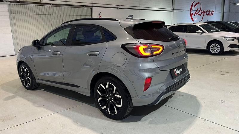 Usado Ford Puma ST-Line X 155 CV (114 kW) 2023 Gris SUV