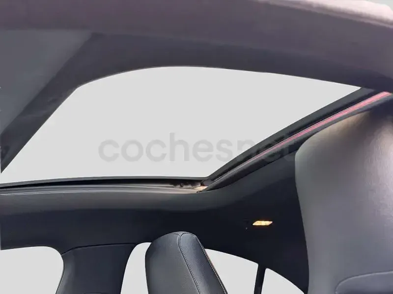 Usado Mercedes CLA250e 218 CV (160 kW) 2021 Granate Berlina
