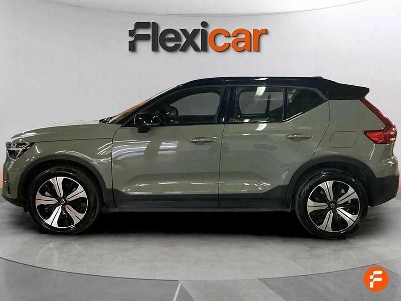 Usado Volvo XC40 Core 175 kW (238 CV) 2023 Verde SUV