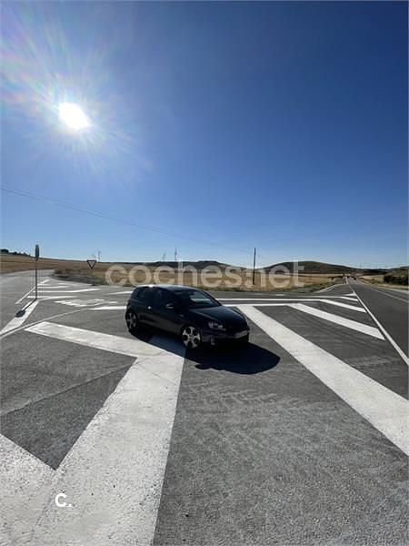 Usado VW Golf VI GTI 210 CV (154 kW) 2009 Negro Utilitario