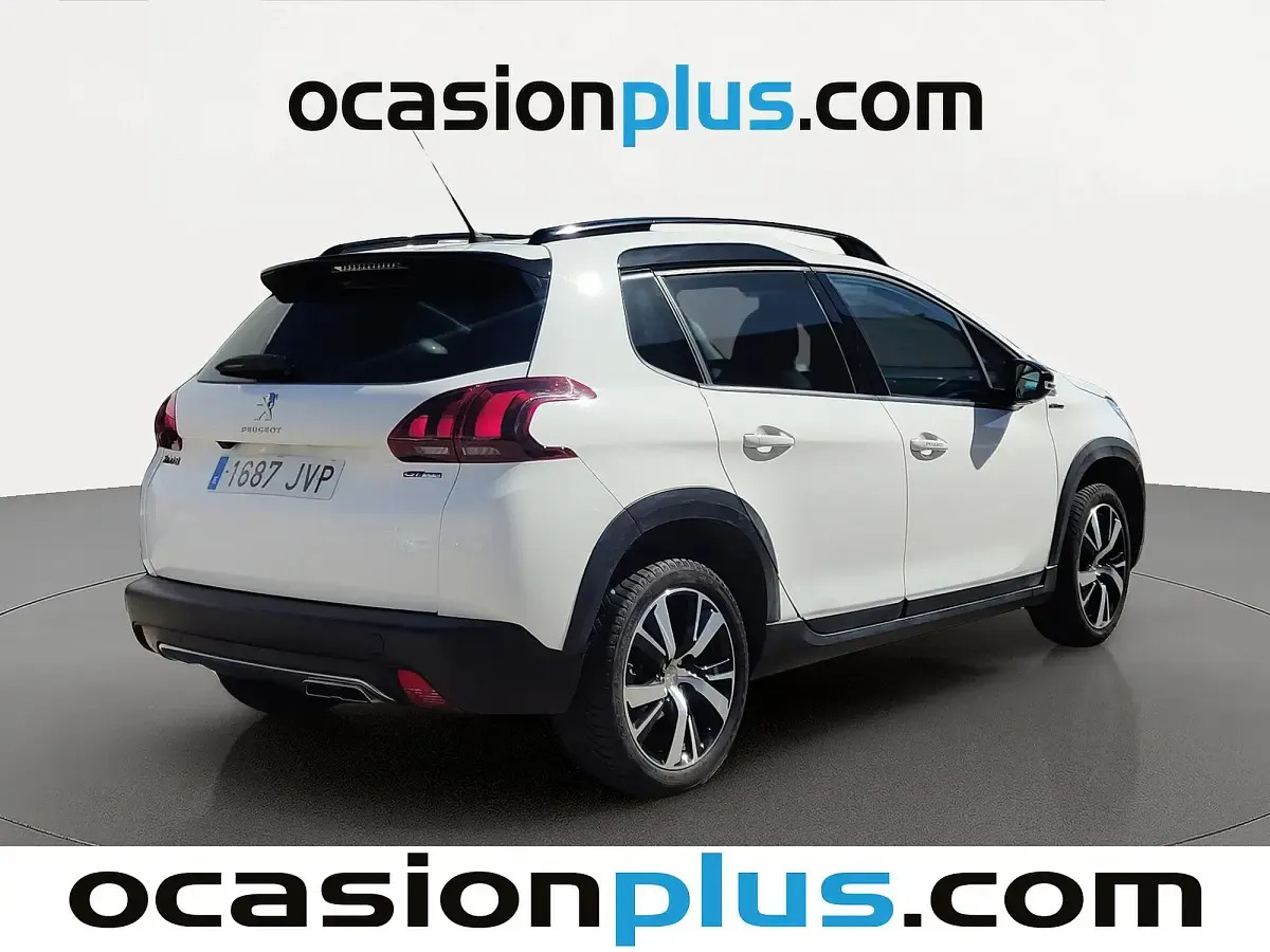 Usado Peugeot 2008 GT-line 130 CV (95 kW) 2016 Blanco SUV