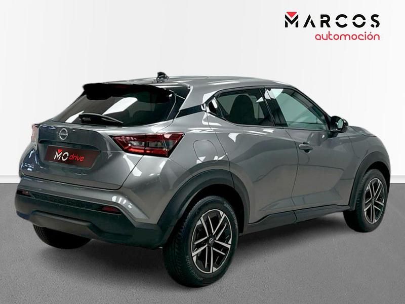 Usado Nissan Juke N-Connecta 114 CV (83 kW) 2024 Gris SUV