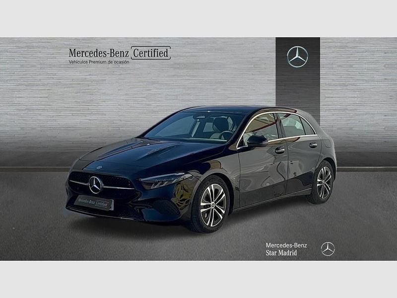 Negro Usado 2024 Mercedes A200 Progressive Berlina | 31.990 € (Buen precio) - Imagen 1/4