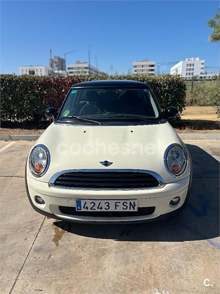 Usado Mini ONE 90 CV (66 kW) 2008 Beige Utilitario