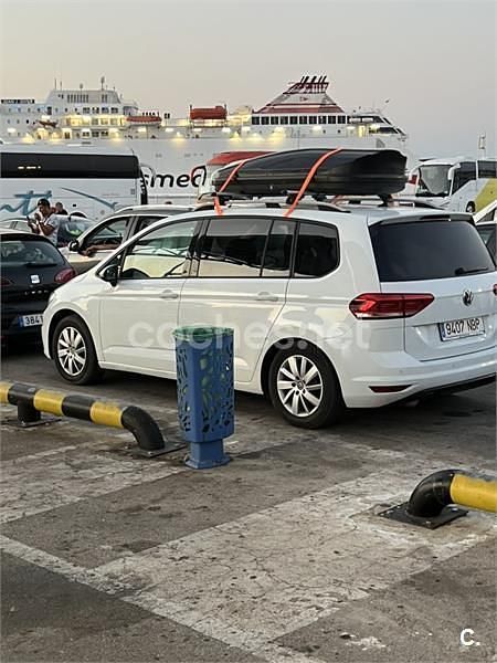 Blanco Usado 2017 VW Touran Advance Monovolumen | 12.990 € (Super precio) - Imagen 1/4