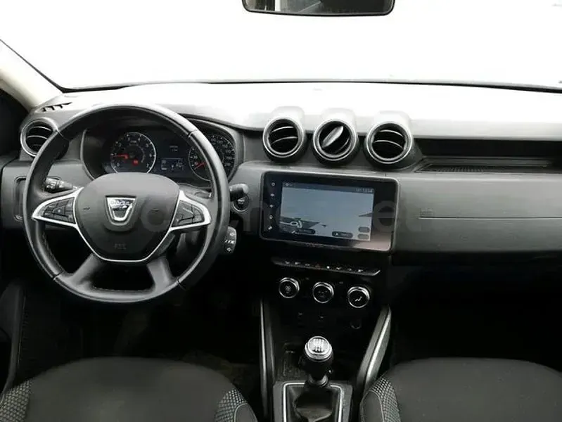 Usado Dacia Duster Journey 115 CV (84 kW) 2023 Rojo SUV