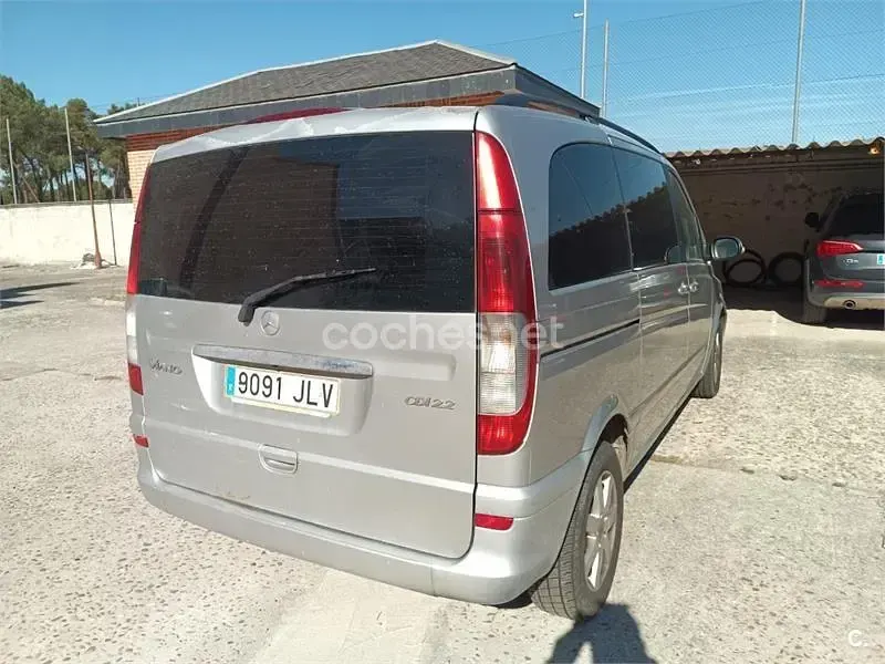 Käytetty Mercedes Viano 150 HP (110 kW) 2005 Harmaa Tila-auto