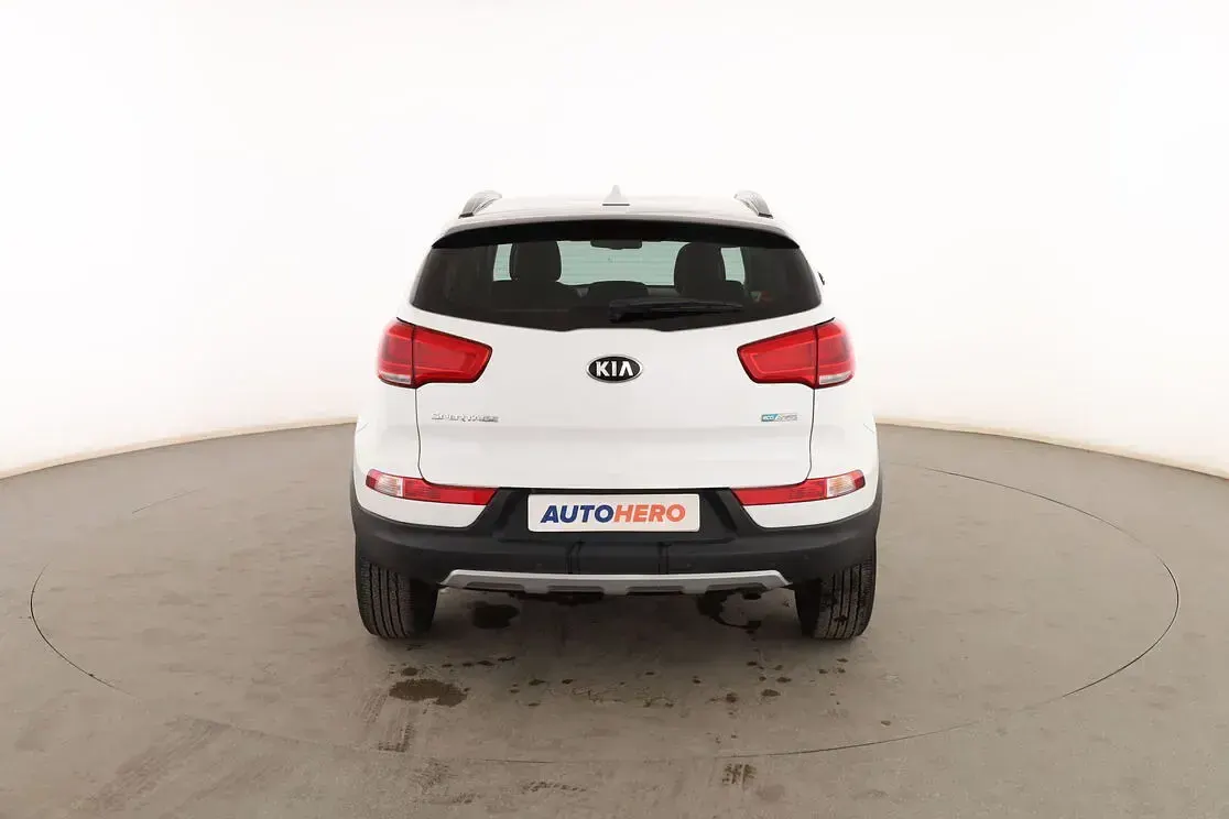 Usado Kia Sportage 115 CV (84 kW) 2015 Blanco SUV