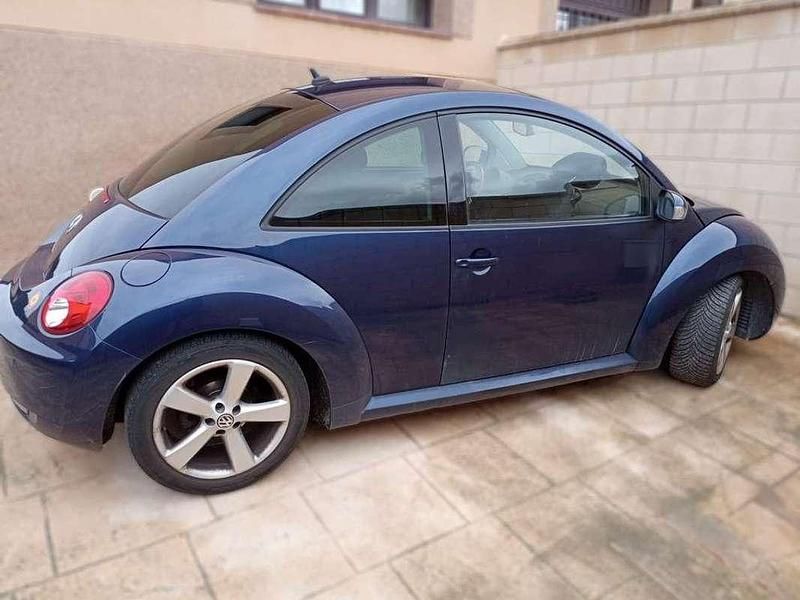 Usado VW Beetle 105 CV (77 kW) 2010 Azul Utilitario