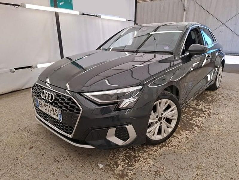 Usado Audi A3 S-Line 204 CV (150 kW) 2023 Gris / plata Berlina