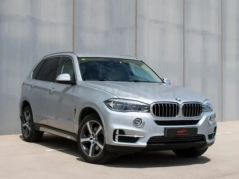 Usado BMW X5 Comfort Edition 313 CV (230 kW) 2016 Gris / plata SUV