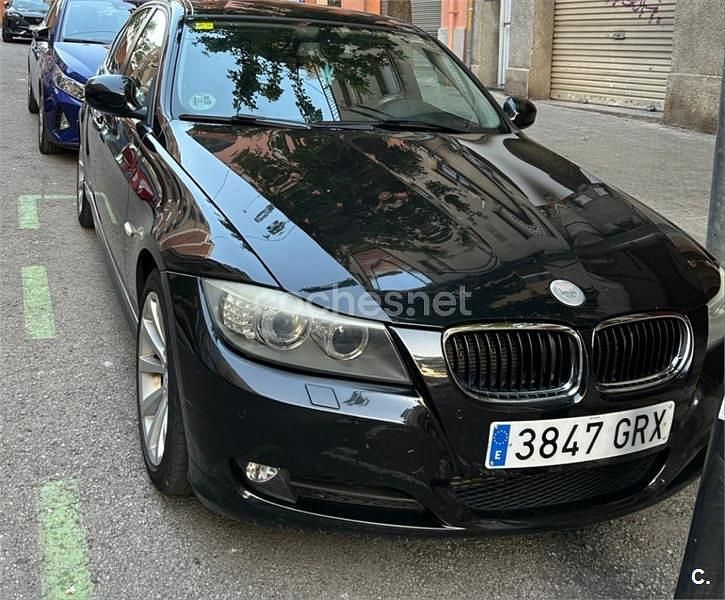 Negro Usado 2009 BMW 320 Berlina | 5600 € (Buen precio) - Imagen 1/4