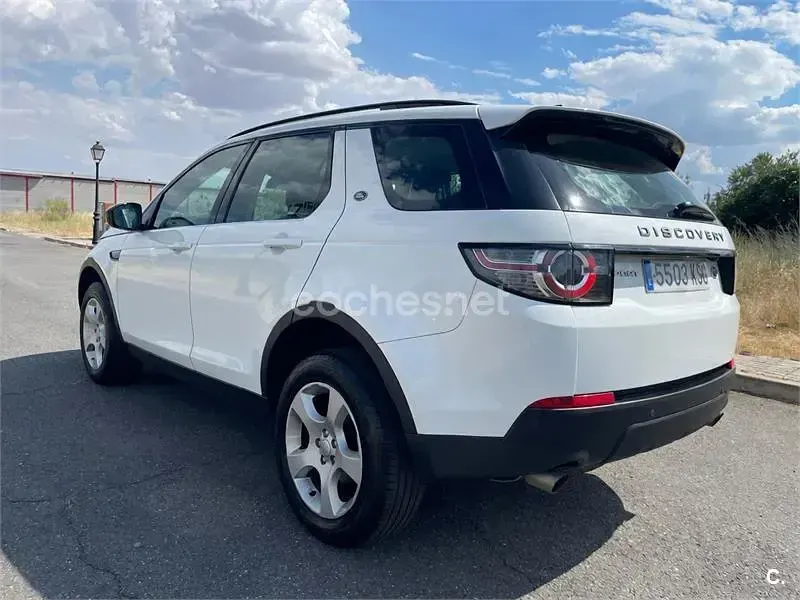 Usado Land Rover Discovery Sport 150 CV (110 kW) 2019 Blanco SUV