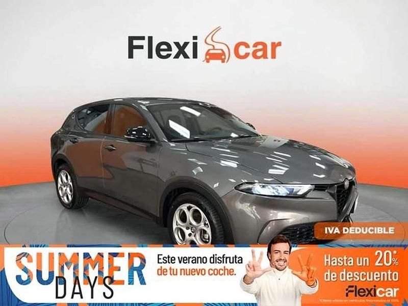 Gris Usado 2022 Alfa Romeo Tonale Sprint SUV | 20.390 € - Imagen 1/4