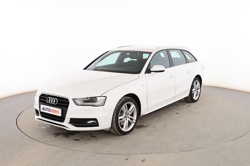 Usado Audi A4 S-Line 150 CV (110 kW) 2015 Blanco Familiar