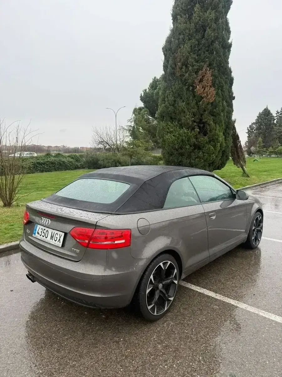 Usado Audi A3 S-Line 160 CV (117 kW) 2013 Gris Descapotable