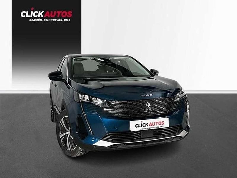 Usado Peugeot 3008 Allure 131 CV (96 kW) 2022 Azul SUV
