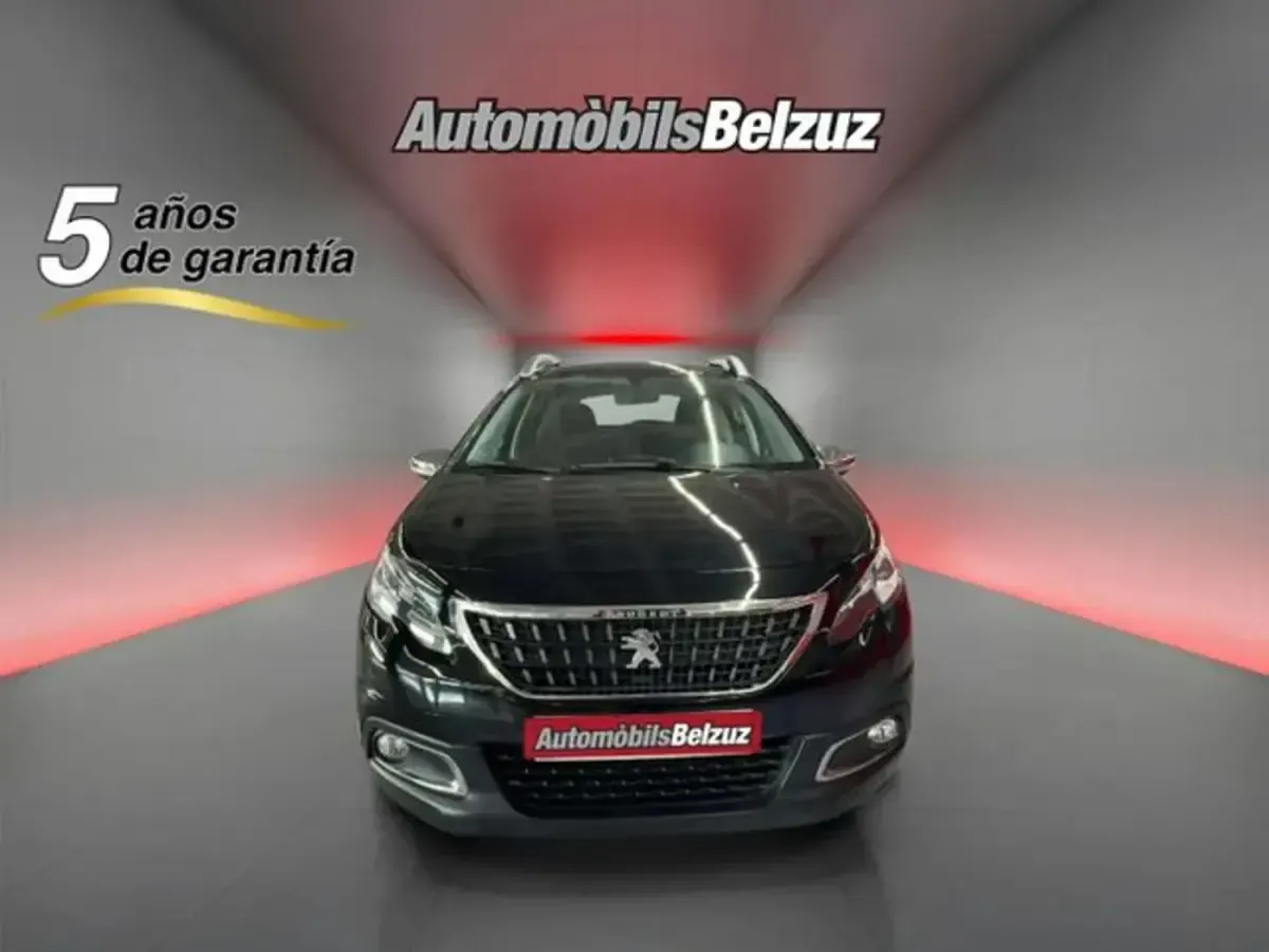 Usado Peugeot 2008 Style 82 CV (60 kW) 2018 Negro SUV