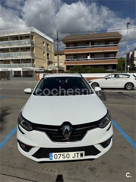 Blanco Usado 2017 Renault Mégane GrandTour Intens Familiar | 9300 € (Buen precio) - Imagen 1/4