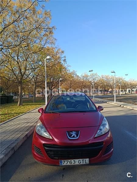 Granate Usado 2010 Peugeot 207 Berlina | 3700 € (Precio justo) - Imagen 1/4