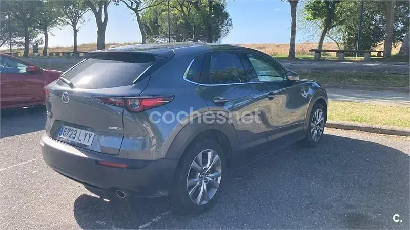 Usado Mazda CX-30 122 CV (89 kW) 2020 Gris / plata SUV