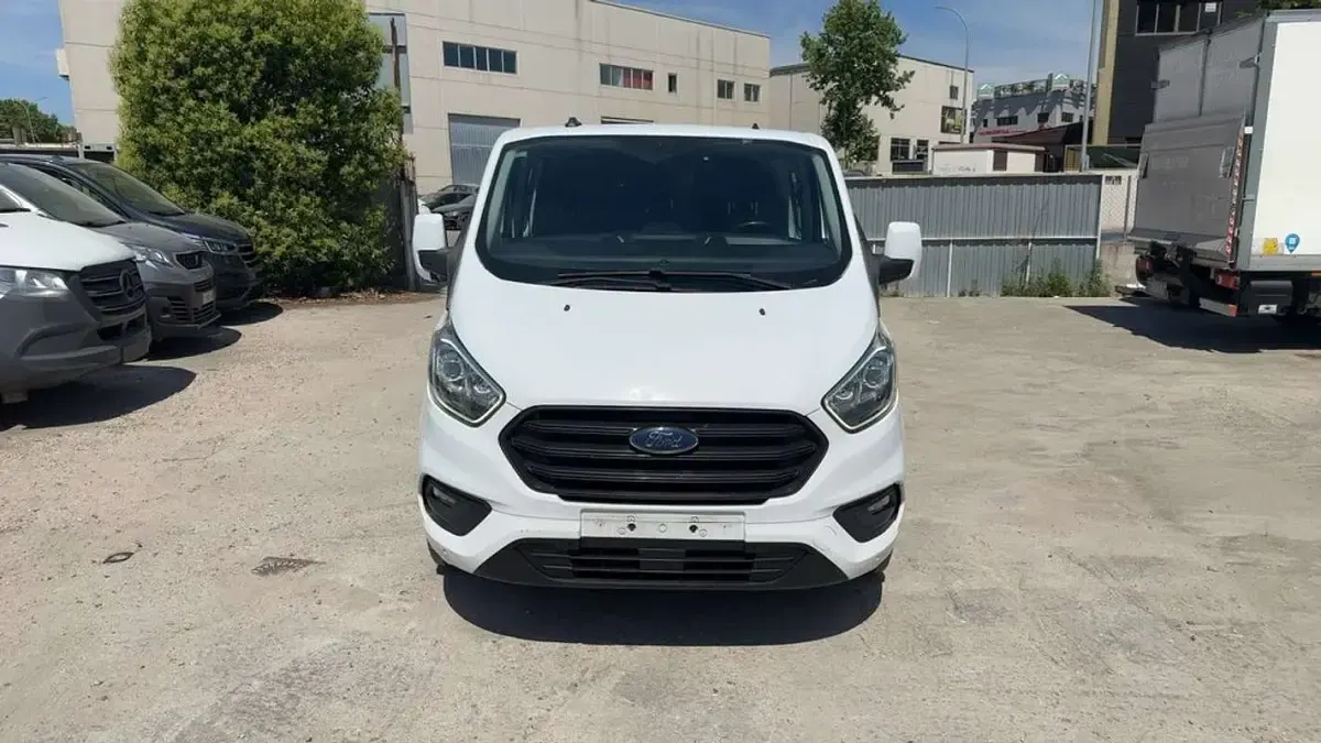 Usado Ford Transit Trend 2022 Van