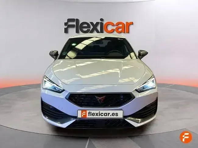 Usado Cupra Leon 150 CV (110 kW) 2023 Blanco