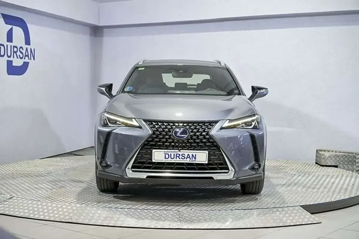 Usado Lexus UX 250h Business Edition 184 CV (135 kW) 2022 Gris SUV