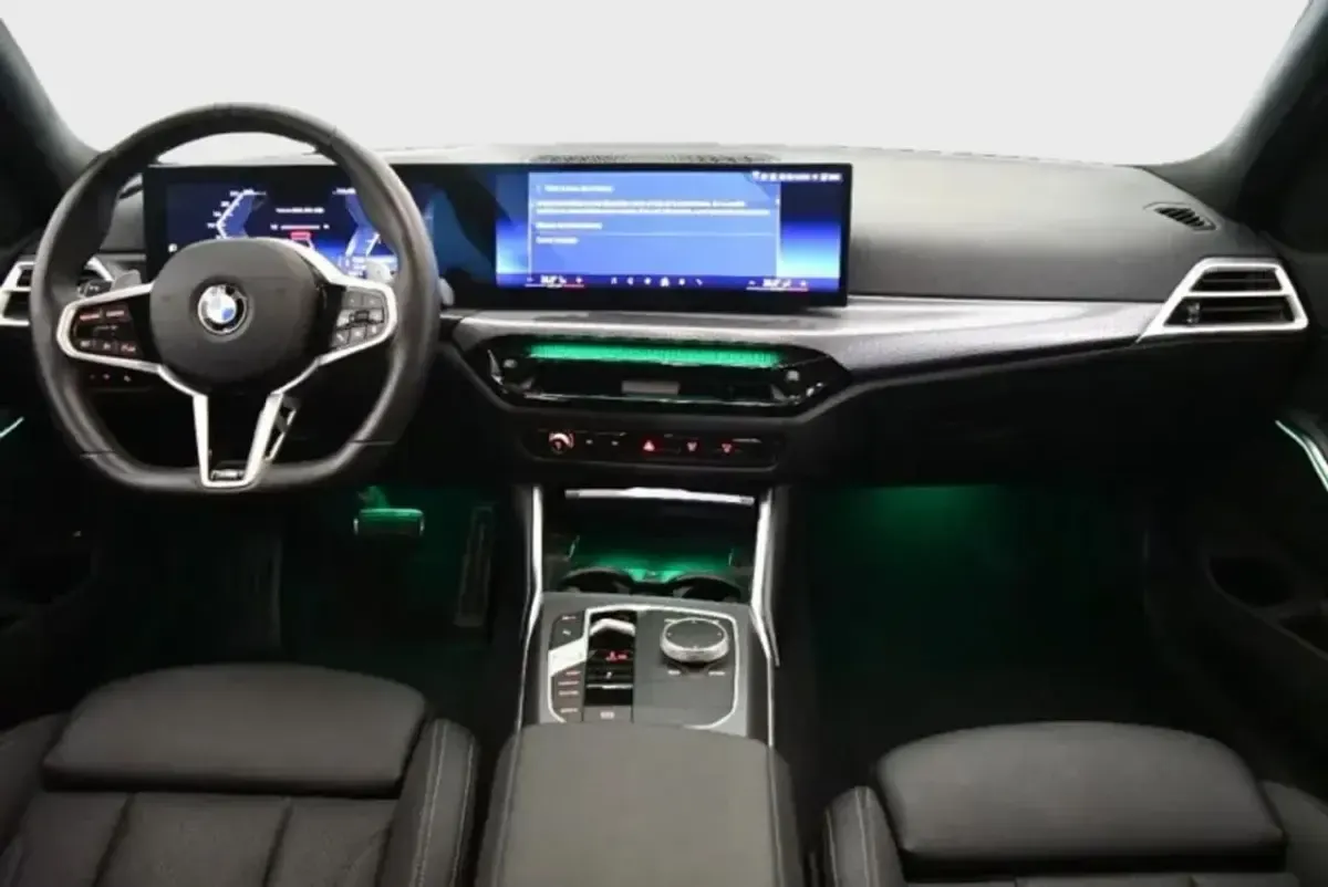 Usado BMW 318 Comfort Edition 150 CV (110 kW) 2025 Blanco Familiar