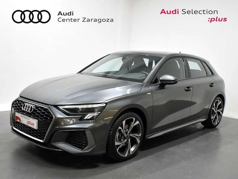 Gris Usado 2024 Audi A3 Sportback S-Line Utilitario | 35.000 € (Caro) - Imagen 1/4