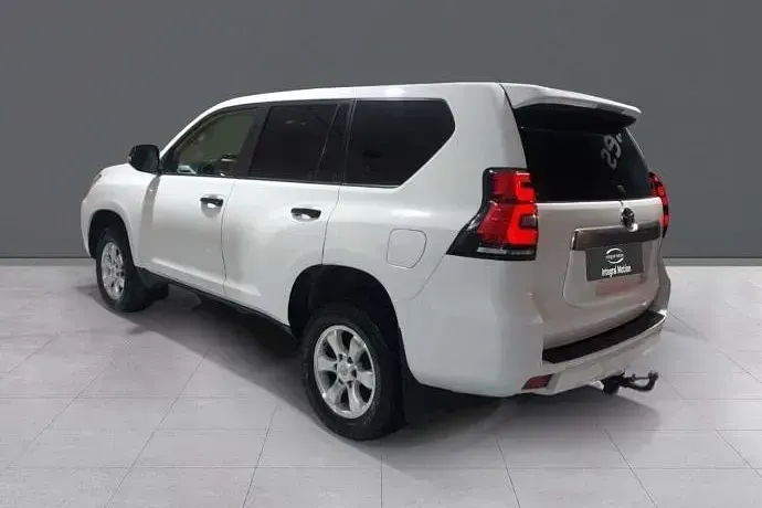 Usado Toyota Land Cruiser 176 CV (129 kW) 2018