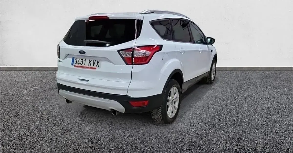Usado Ford Kuga Trend+ 120 CV (88 kW) 2019 SUV