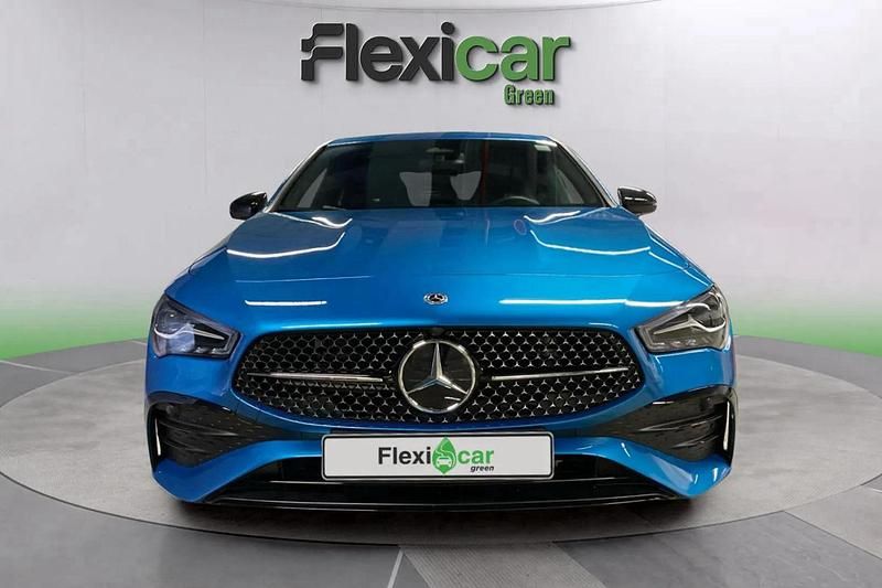 Usado Mercedes CLA220 190 CV (139 kW) 2025 Azul Berlina