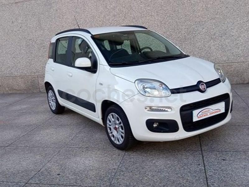 Usado Fiat Panda Lounge 69 CV (50 kW) 2019 Blanco Utilitario