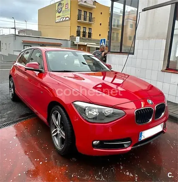 Usado BMW 116 Sport Line 136 CV (100 kW) 2012 Rojo Utilitario