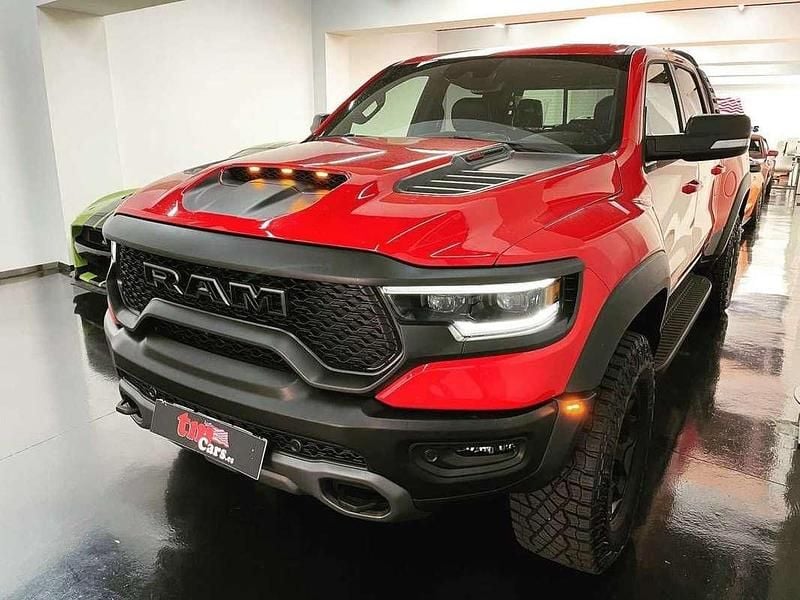 Usado Dodge Ram 713 CV (524 kW) 2021 Rojo Pickup/Camioneta